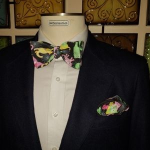 Bowtie & pocket square
